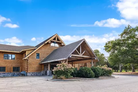 695 South St #10, Green Lake, WI 54941