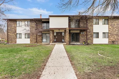 1013 N Sunnyvale Ln #G, Madison, WI 53713