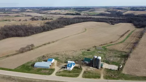 w7195 County Highway Y, Monroe, WI 53566
