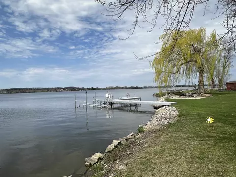 w11070 Glen Drive, Beaver Dam, WI 53916