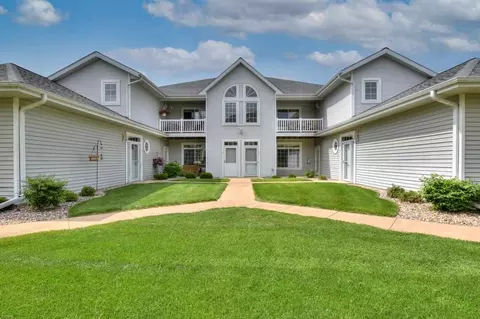 5346 Westport Rd #9, Madison, WI 53704