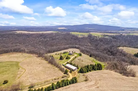 8175 Allgwen Rd, Barneveld, WI 53507