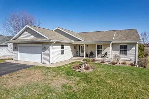 e8066 East Lake Virginia Road, Reedsburg, WI 53959