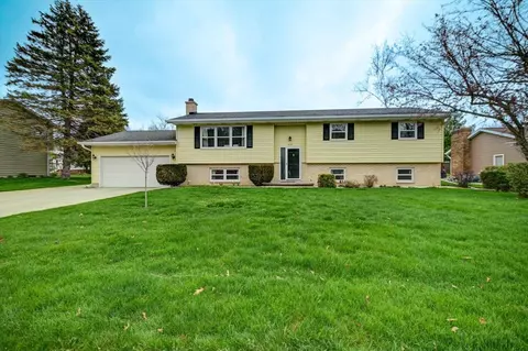 919 Derby Dr, Sun Prairie, WI 53590
