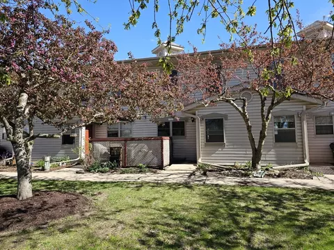 2306 Church St, Cross Plains, WI 53528