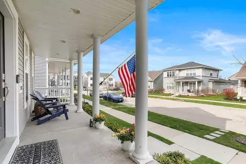 2909 Bulwer Ln, Madison, WI 53711