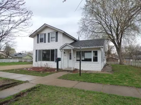 315 S Academy St, Janesville, WI 53547