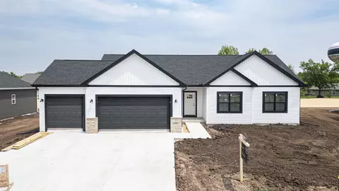 898 Red Hawk Dr, Milton, WI 53563
