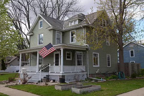 301 Van Buren St, Sauk City, WI 53583