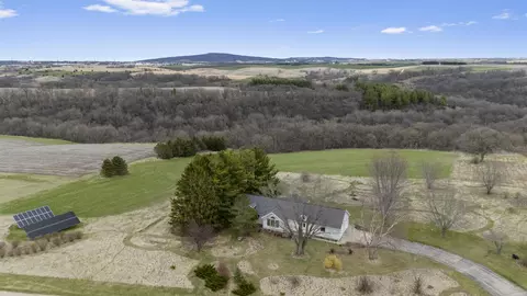 7751 Schurch Rd, Barneveld, WI 53507