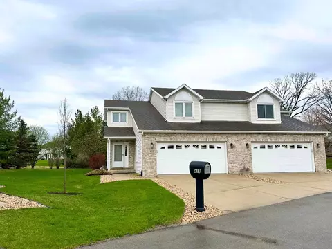 418 Goldenrod Cir, Verona, WI 53593