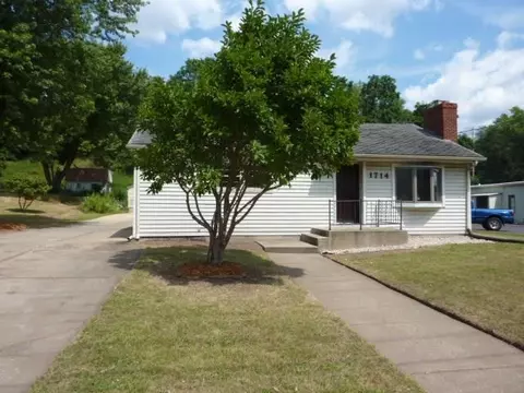 1714 Rockport St, Janesville, WI 53548