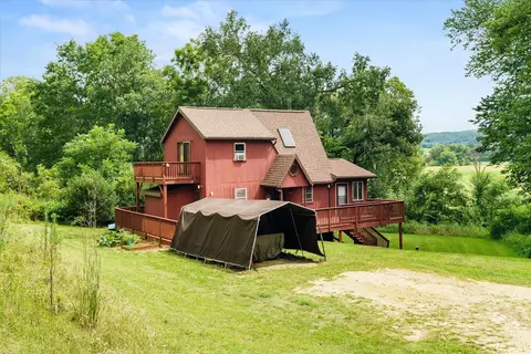 12792 River Rd, Soldiers Grove, WI 54655