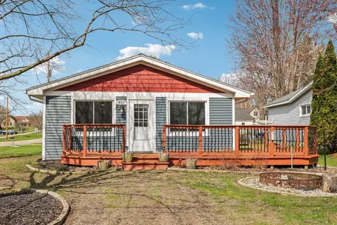 400 Ashland St, Johnson Creek, WI 53038