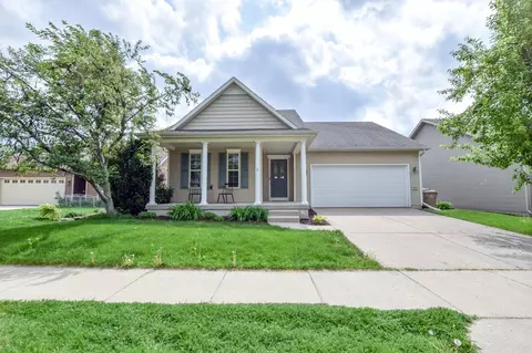 4615 Star Spangled Trl, Madison, WI 53718