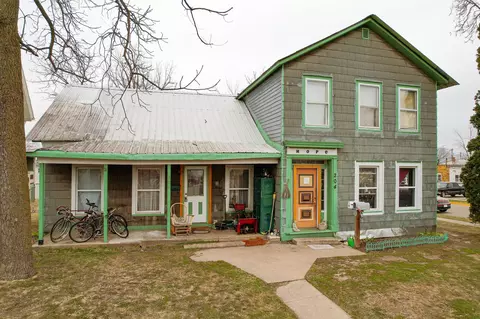 206 W Bridge St, New Lisbon, WI 53950