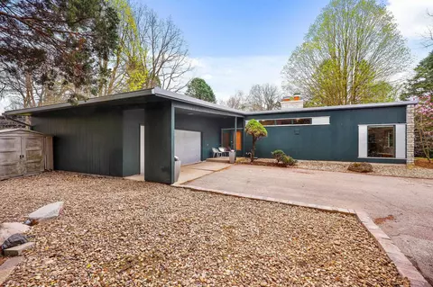 1133 Risser Rd, Madison, WI 53705