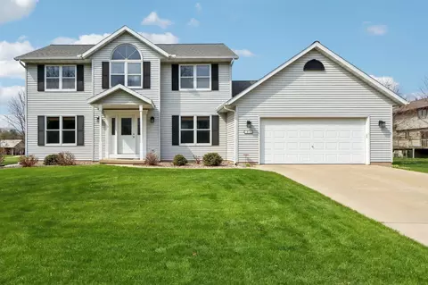 1810 Chapin Ct, Stoughton, WI 53589