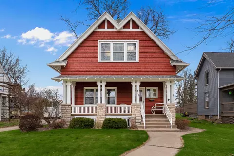 316 Park Ave, Beaver Dam, WI 53916