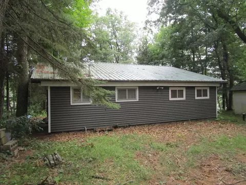1111 Chicago Dr, Friendship, WI 53934