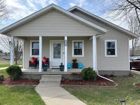 4652 Treichel St, Madison, WI 53718
