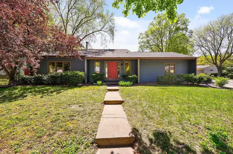 4501 Surrey Cir, Madison, WI 53704