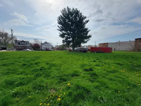 115 N Center St, Orfordville, WI 53576