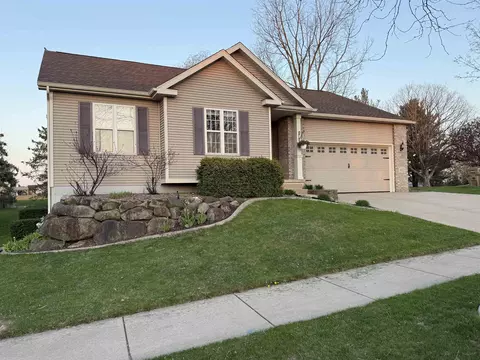 901 Vernon Rd, Madison, WI 53704