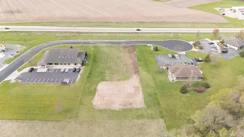 708 Katie Ct, Cambridge, WI 53523