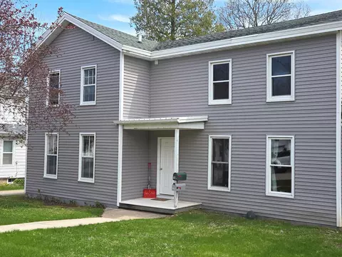 545 Newbury St, Ripon, WI 54971