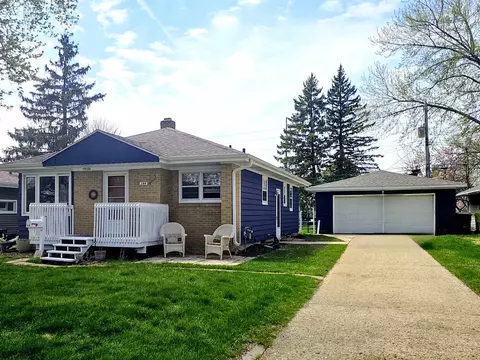 164 Jackson St, Sun Prairie, WI 53590