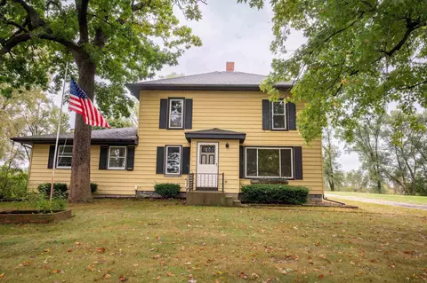 1070 County Rd N, Stoughton, WI 53589