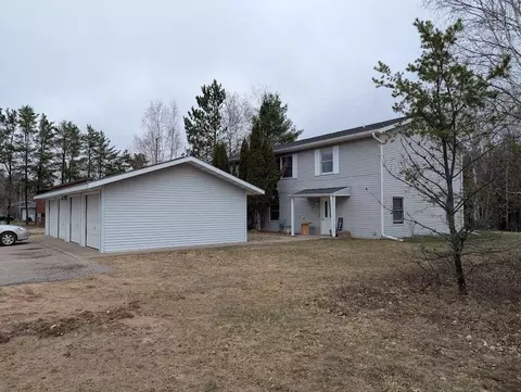204 W Hill Rd, Rhinelander, WI 54501