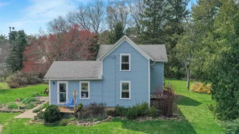 w5983 Wangsness Road, Deforest, WI 53532