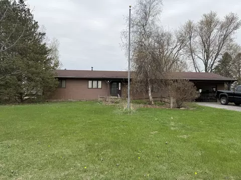9197 County Rd S, Mount Horeb, WI 53572