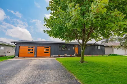 118 Curtis St, Arlington, WI 53911
