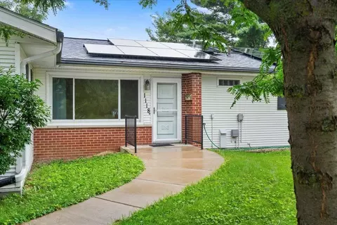 1118 Starlight Dr, Madison, WI 53711