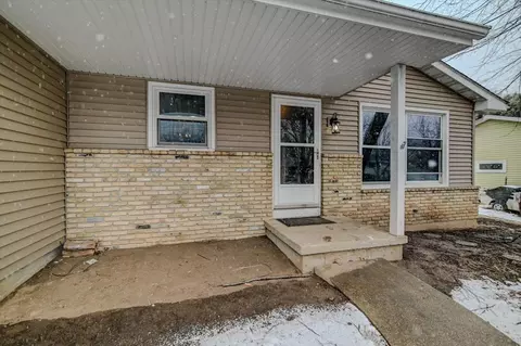 213 St Albans Ave, Madison, WI 53714