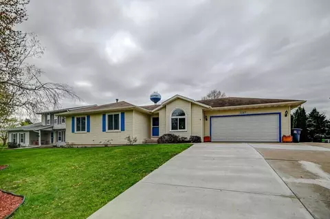 5543 Galway Dr, Waunakee, WI 53597