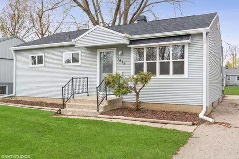 1648 Johnson St, Beloit, WI 53511