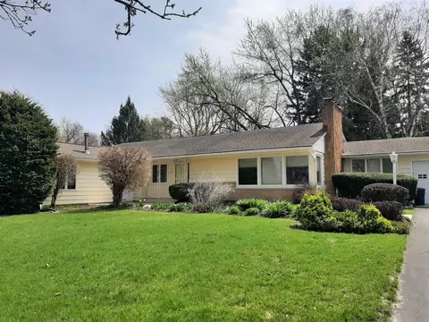 5109 Whitcomb Dr, Madison, WI 53711