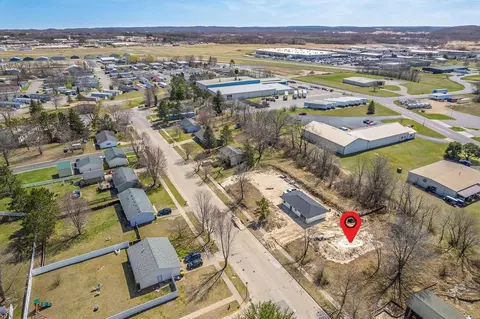 1126 Maple St, Reedsburg, WI 53959