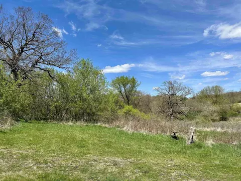 2030 Fairview Rd, Avoca, WI 53506