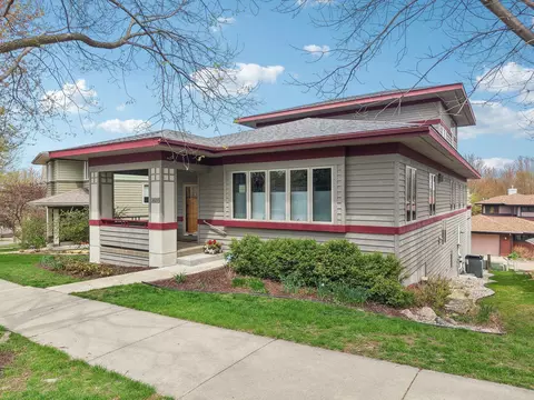 3422 John Muir Dr, Middleton, WI 53562