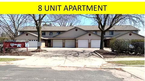 31-35 Hart Rd, Sun Prairie, WI 53590