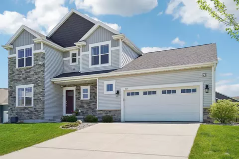 521 Dragon Willow Ln, Middleton, WI 53562