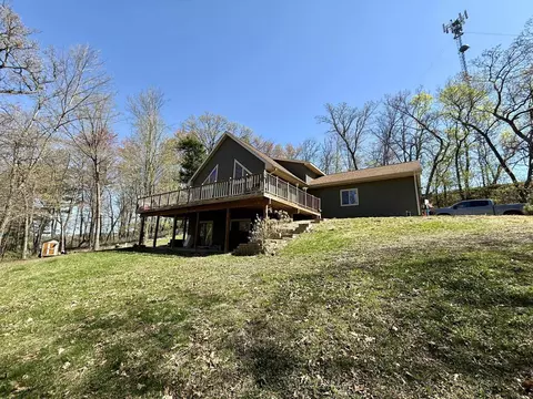15486 Holiday Rd, Tomah, WI 54660
