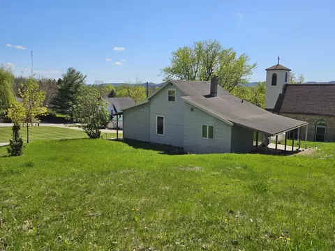204 Cheney St, De Soto, WI 54624