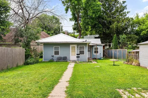 618 North St, Madison, WI 53704