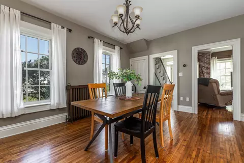 320 W Harrison St, Shullsburg, WI 53586